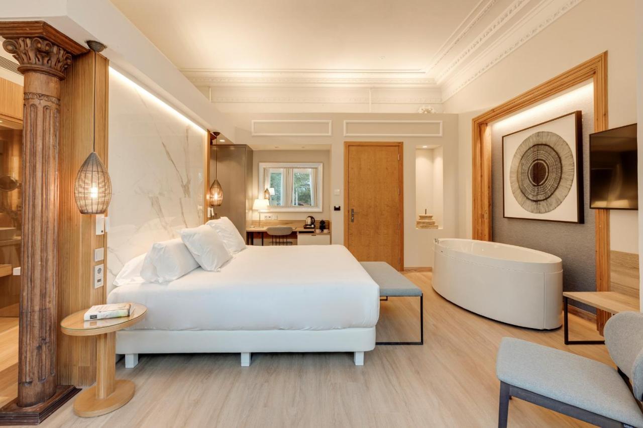 Suite Suite Tibidabo 32 Hammam Hydromassage Bathtub Sauna