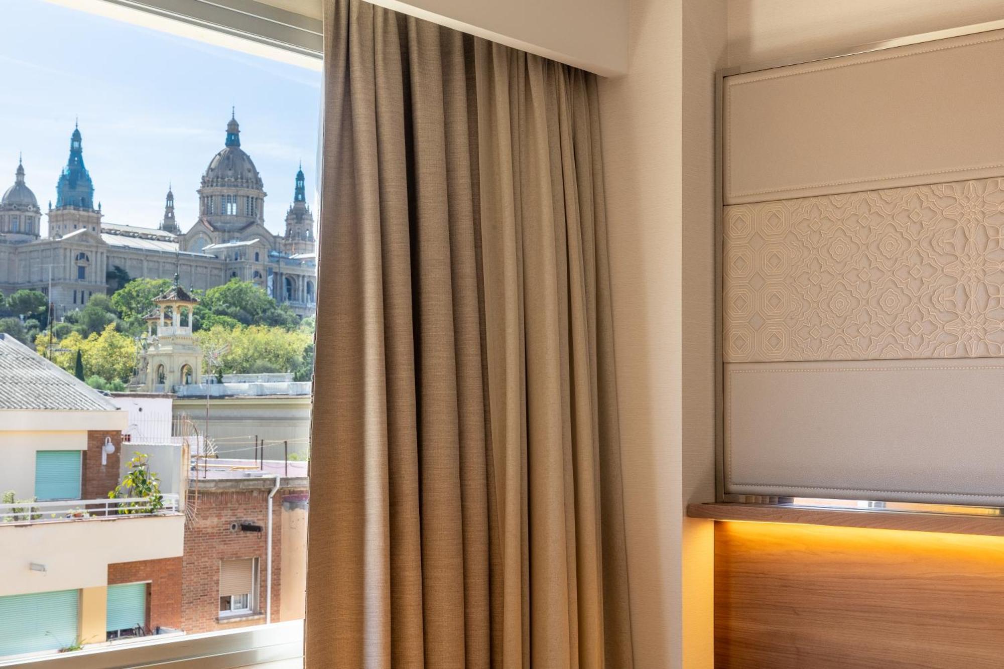 Classic King Room Castle view