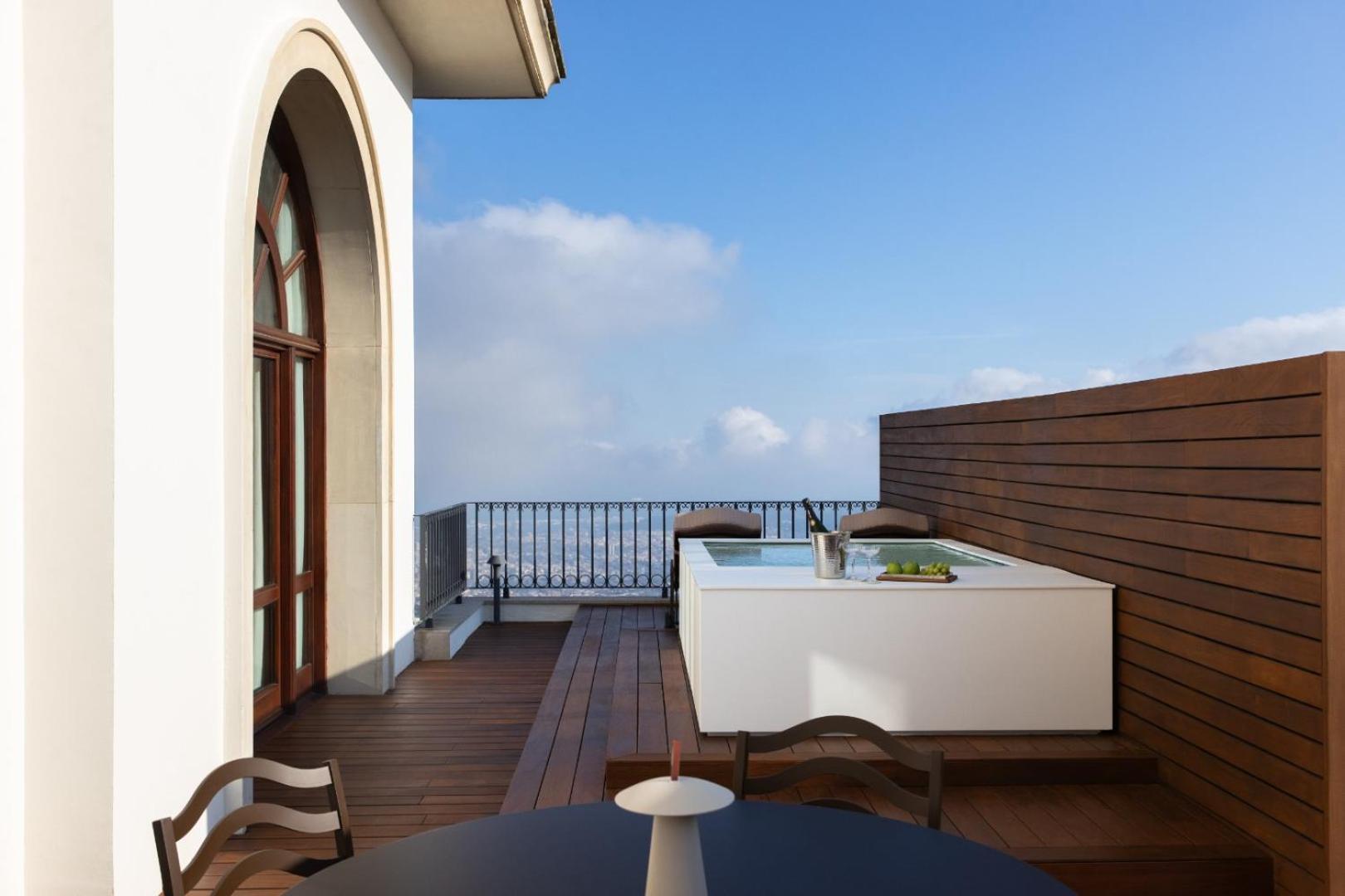 Presidential Suite